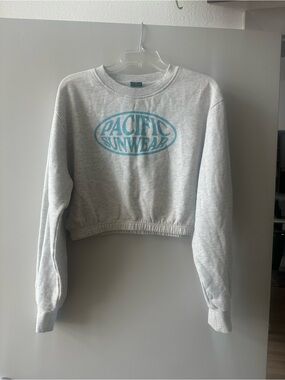 PacSun Light Gray Cropped Crewneck with Teal Logo